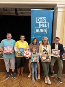 Der Bürgermeister von Korneuburg beim Spielefest