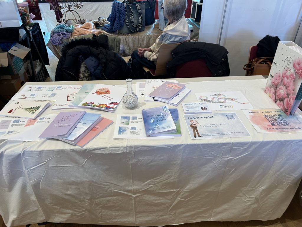 Ausstellertisch bei der Frauenmesse